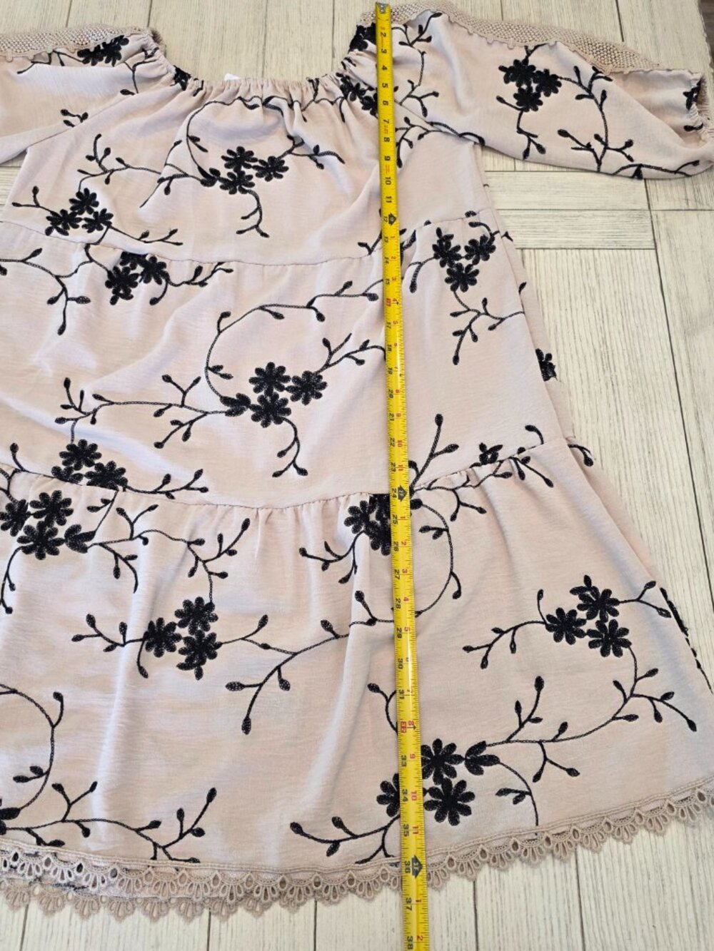NWOT Kindred Tan Black Floral Embroidered Tiered Boho Dress | Size Medium - Picture 8 of 11